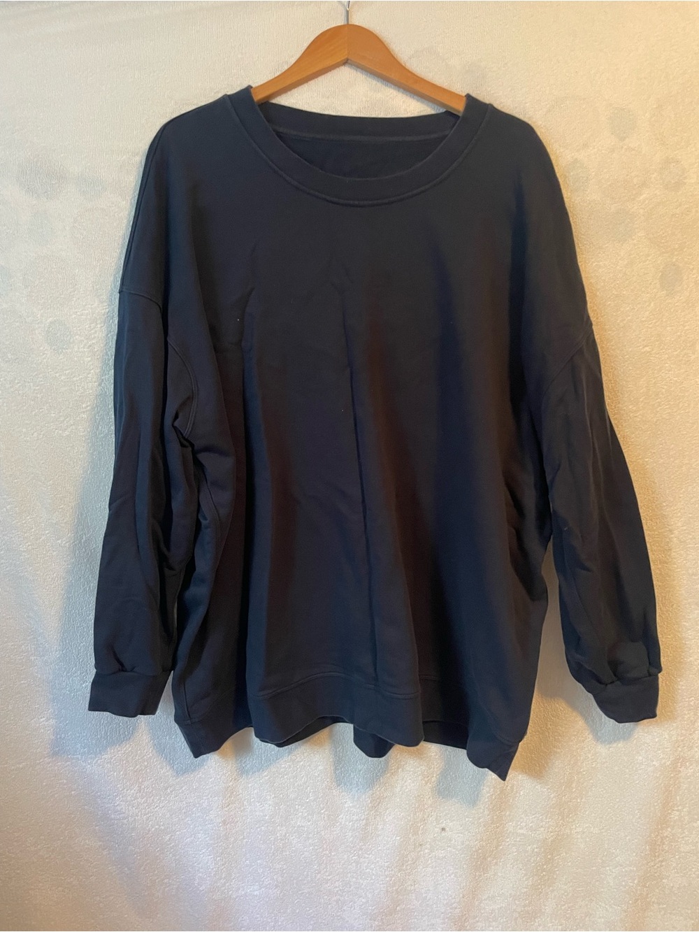 lululemon athletica Men's Crewneck Sweater - Black
